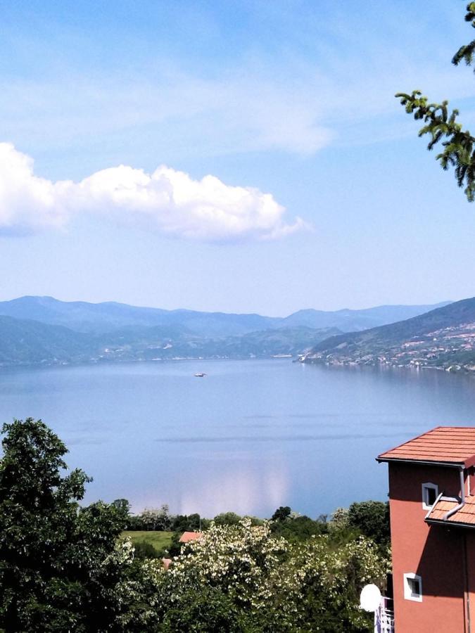 Apartmani Kuljanin Donji Milanovac Exteriör bild